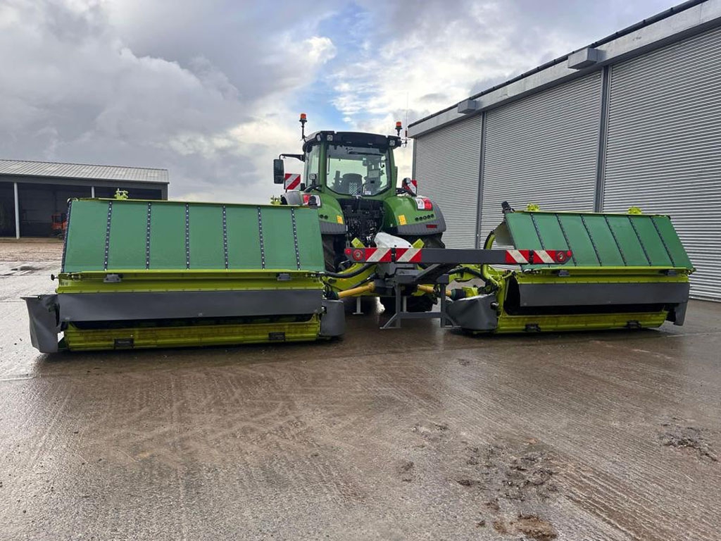 Claas Disco 9200C Autoswather mower conditioner
