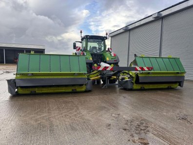 Claas Disco 9200C Autoswather mower conditioner