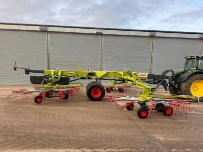 Claas Liner 4800 Business MHV 4 rotor rake