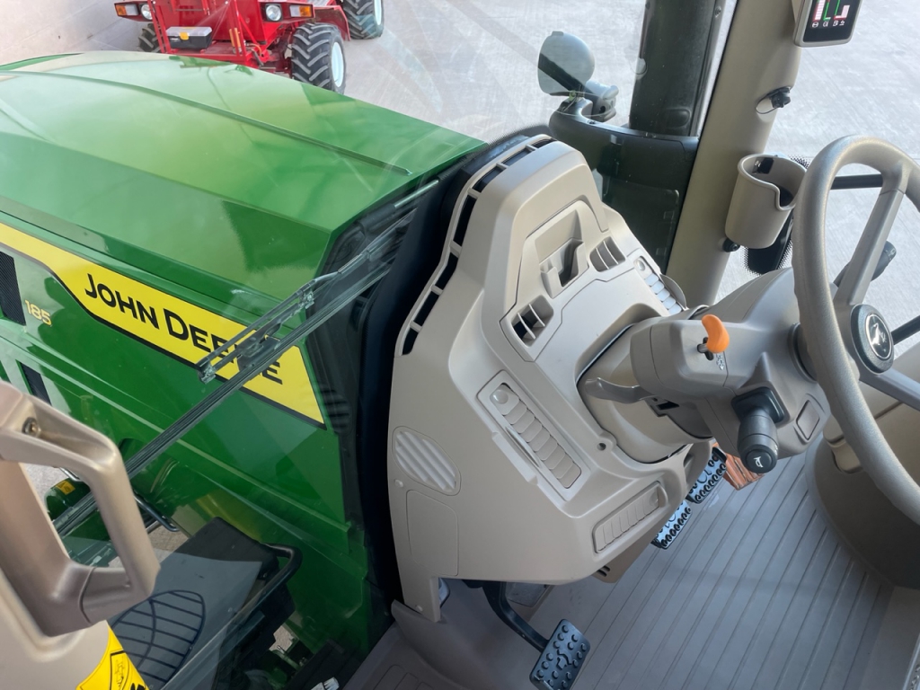 John Deere 6R 185