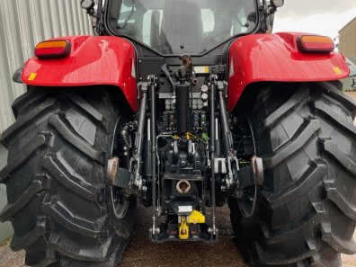 Case CVX 240