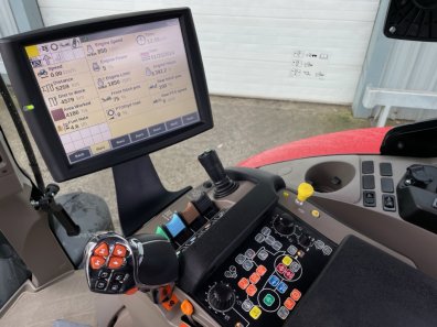 Case CVX 240