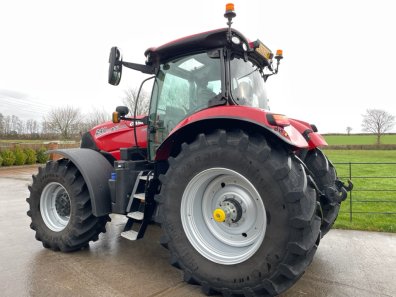 Case CVX 240
