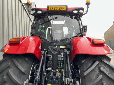 Case CVX 240