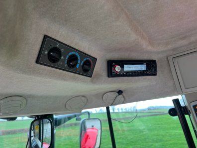 Massey Ferguson 7726S