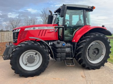 Massey Ferguson 7726S