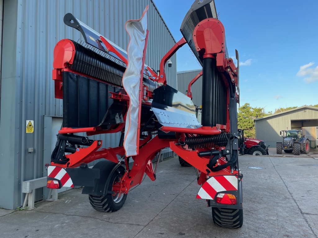 Kuhn Merge Maxx 950