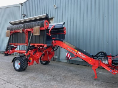 Kuhn Merge Maxx 950