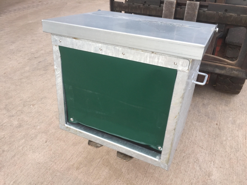 Condon Engineering small feeder box