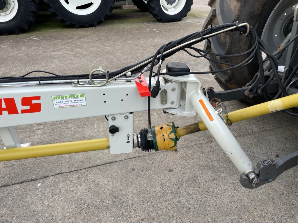 Claas Liner 3600 4 rotor rake