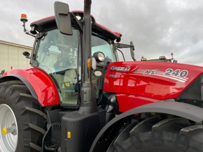 Case CVX 240