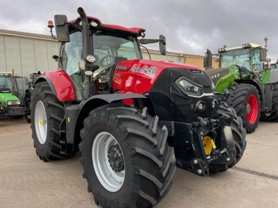 Case CVX 240