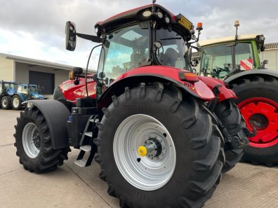 Case CVX 240