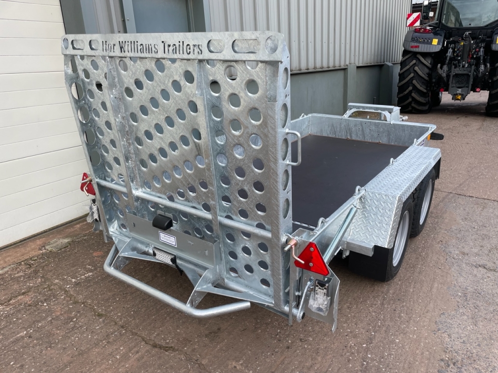Ifor Williams GH94-BT trailer