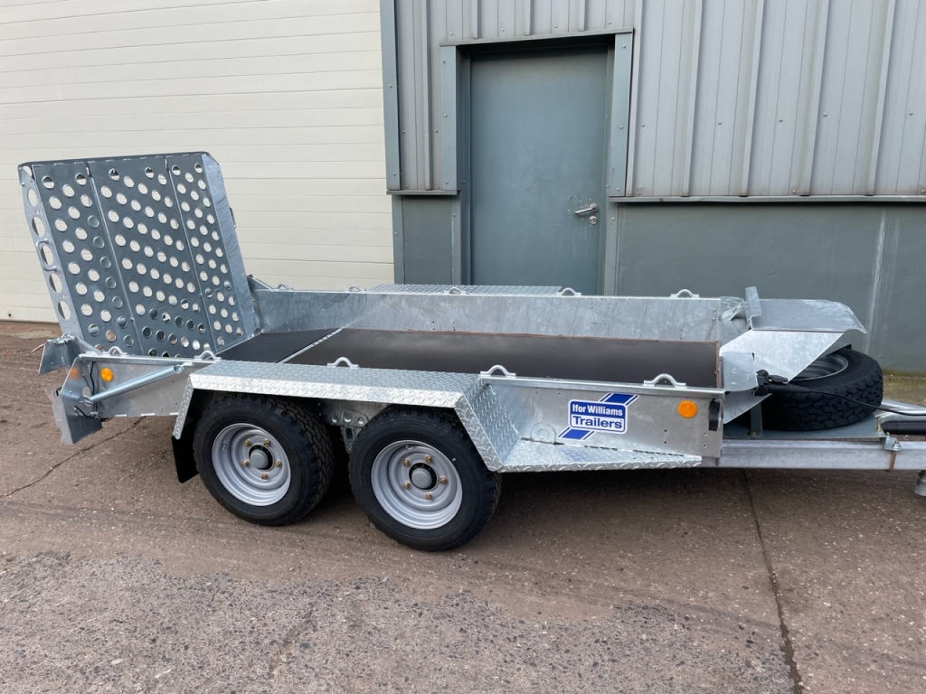 Ifor Williams GH94-BT trailer