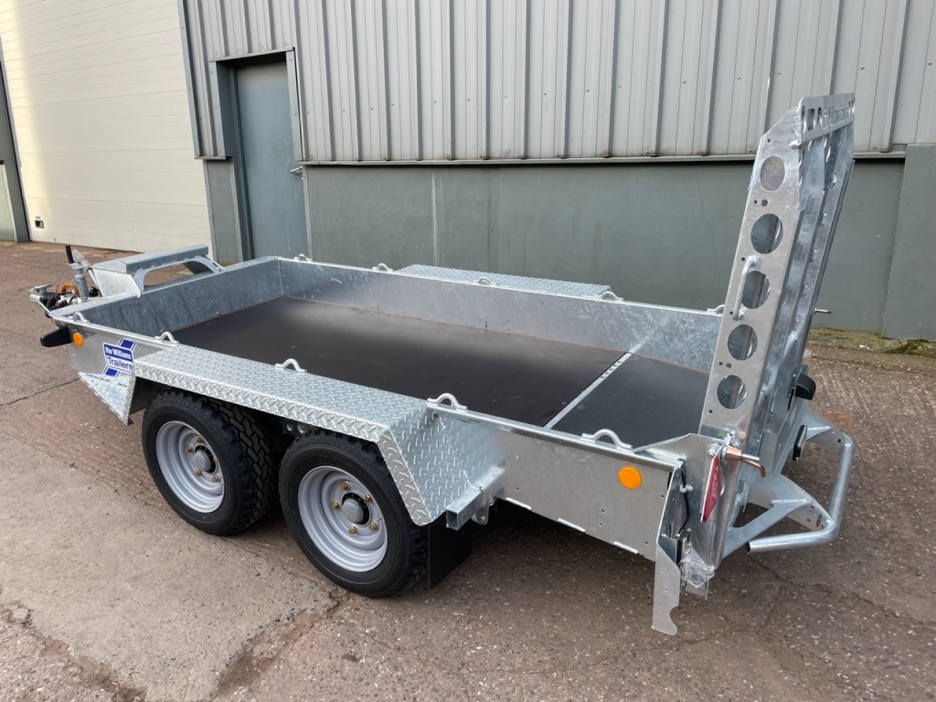 Ifor Williams GH94-BT trailer