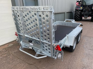 Ifor Williams GH94-BT trailer