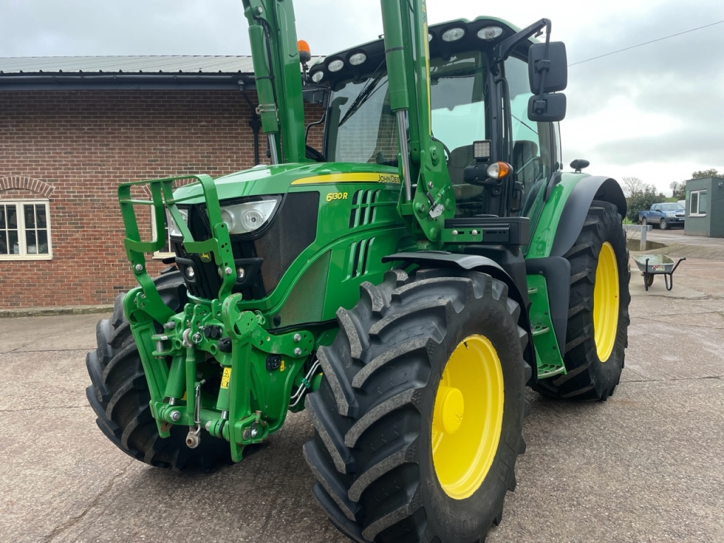 John Deere 6130R