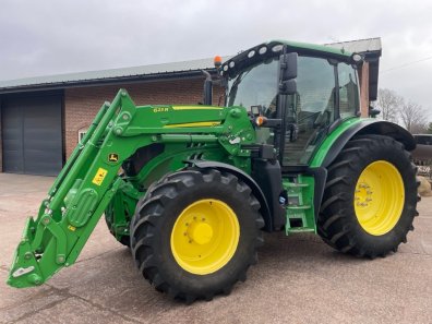 John Deere 6130R