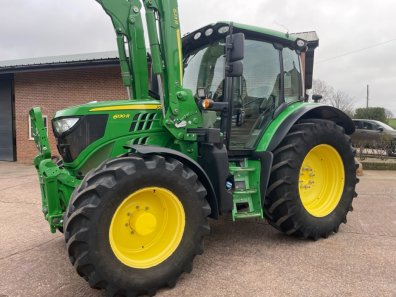 John Deere 6130R