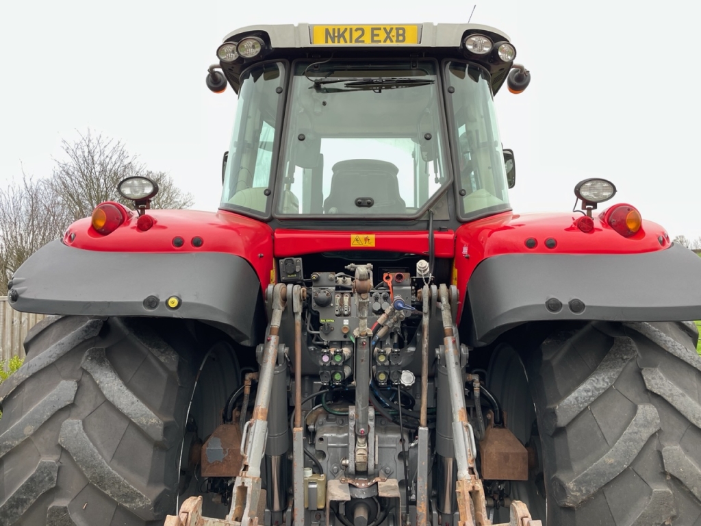 Massey Ferguson 7619