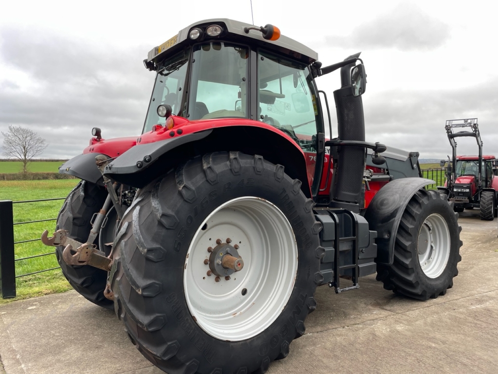 Massey Ferguson 7619