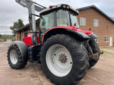Massey Ferguson 7619