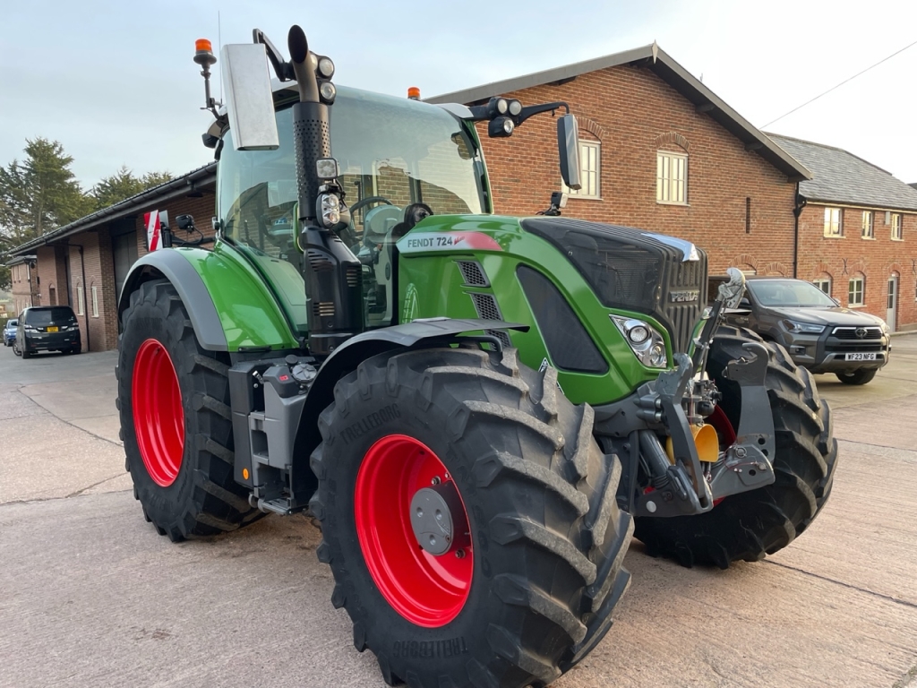 Fendt 724 Profi-Plus