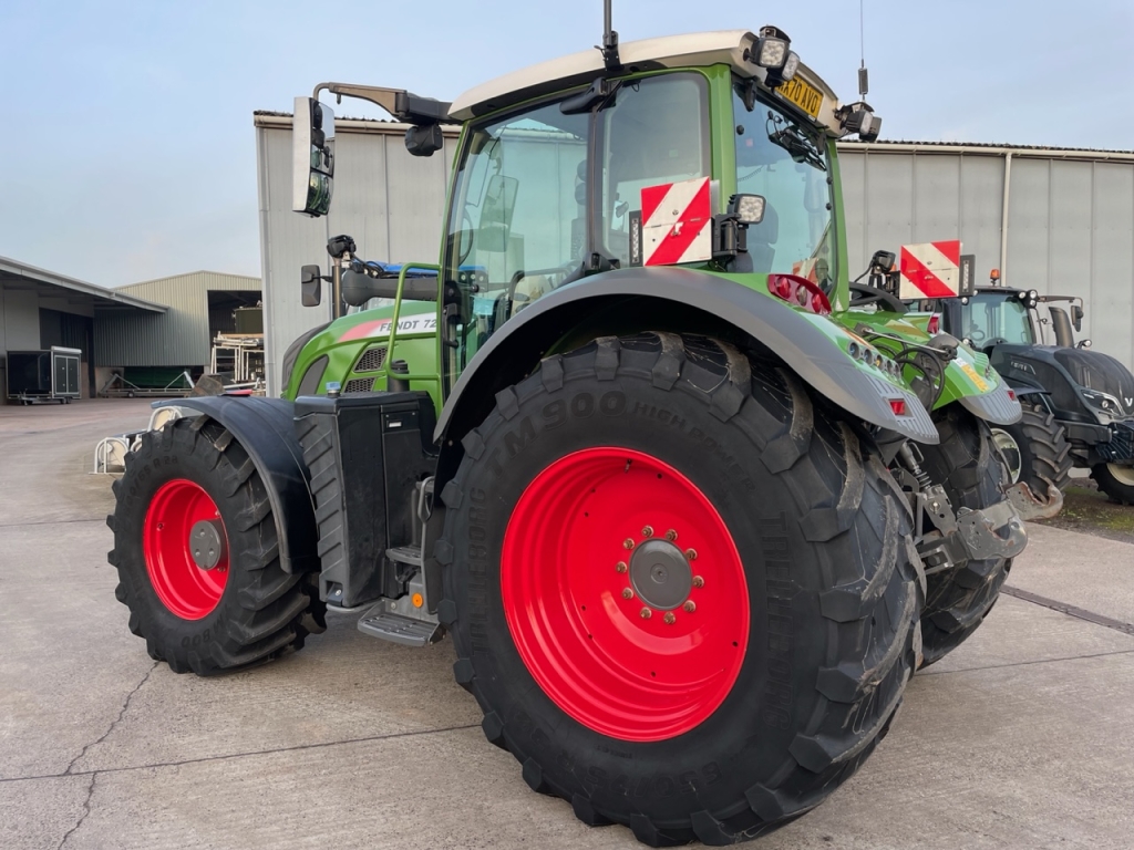 Fendt 724 Profi-Plus