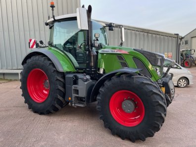 Fendt 724 Profi-Plus