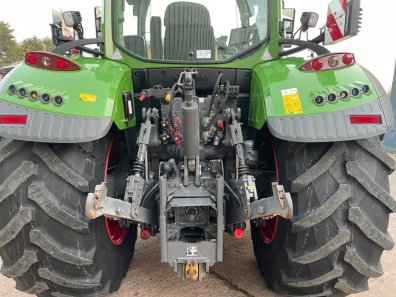 Fendt 724 Profi-Plus