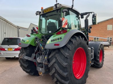 Fendt 724 Profi-Plus