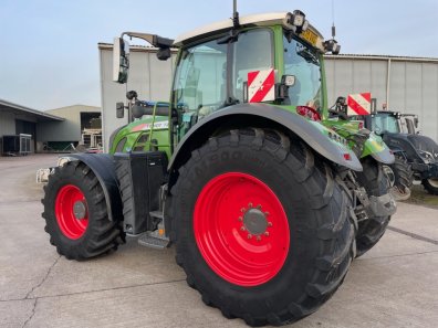 Fendt 724 Profi-Plus