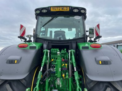 John Deere 6R 250