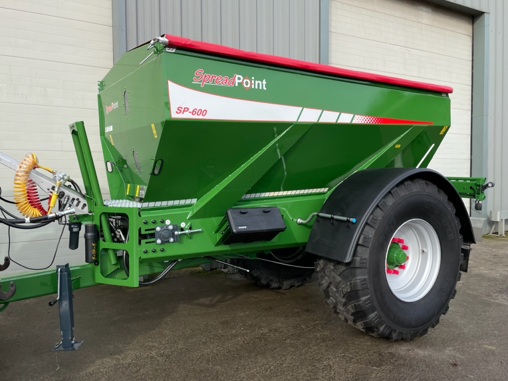 SpreadPoint SP-600 lime spreader