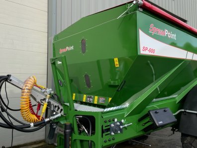 SpreadPoint SP-600 lime spreader