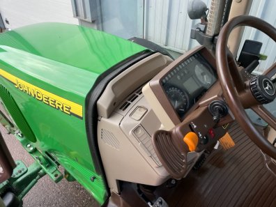 John Deere 6420S