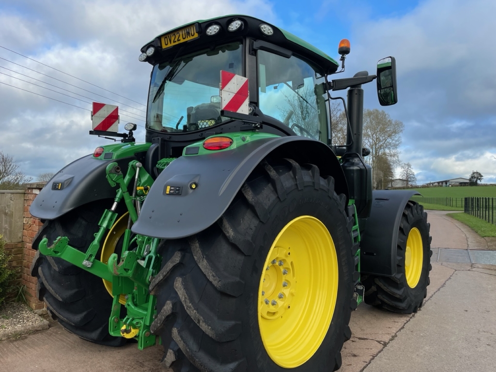 John Deere 6250R