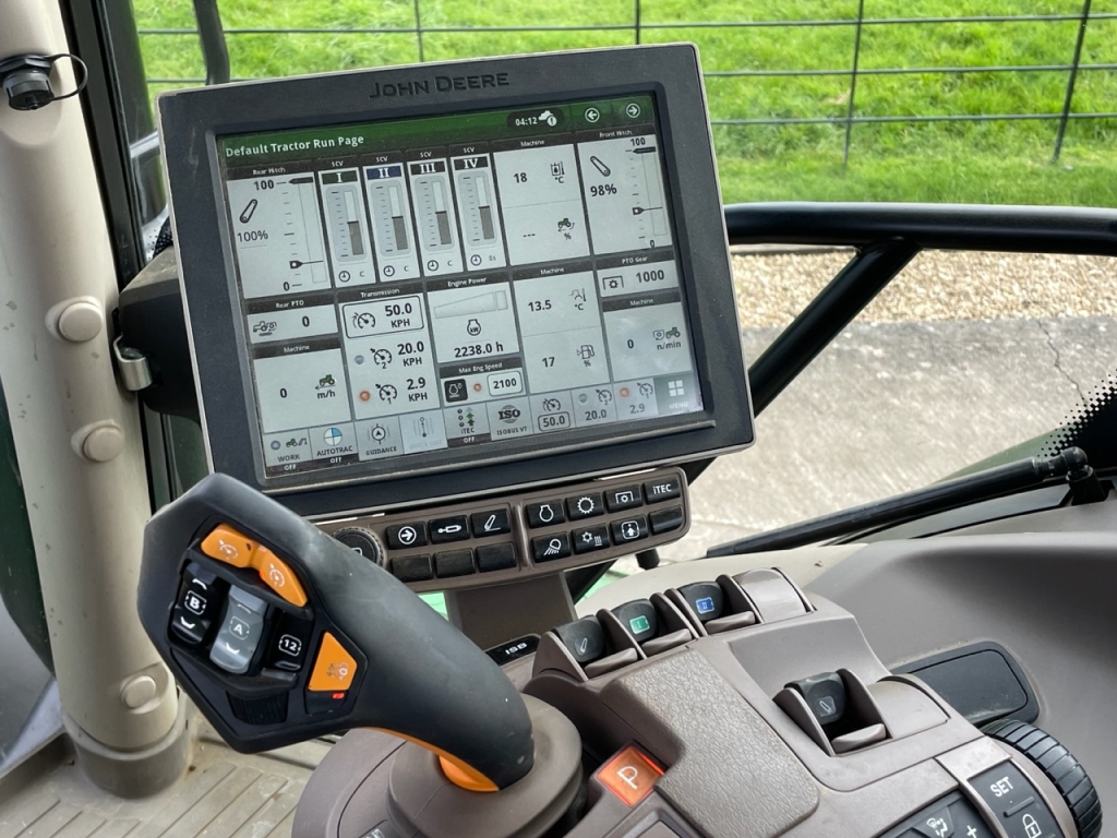 John Deere 6250R
