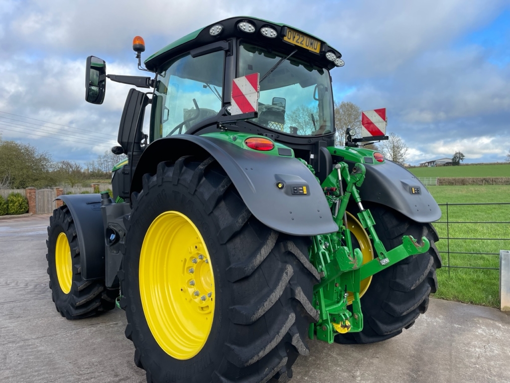 John Deere 6250R