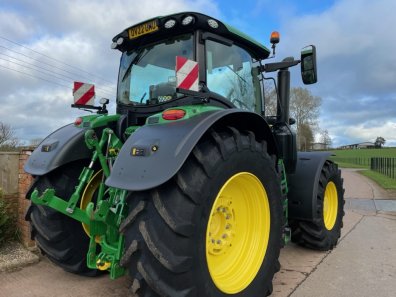 John Deere 6250R