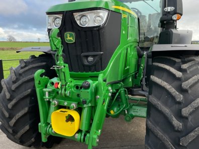 John Deere 6250R
