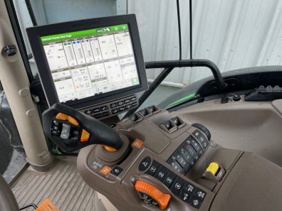 John Deere 6155R
