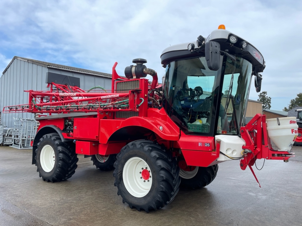 Bateman RB26 sprayer