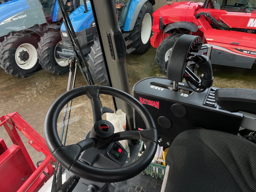 Bateman RB26 sprayer