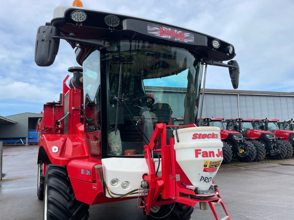Bateman RB26 sprayer