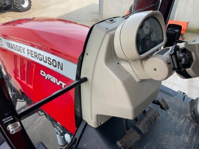 Massey Ferguson 7726S Exclusive