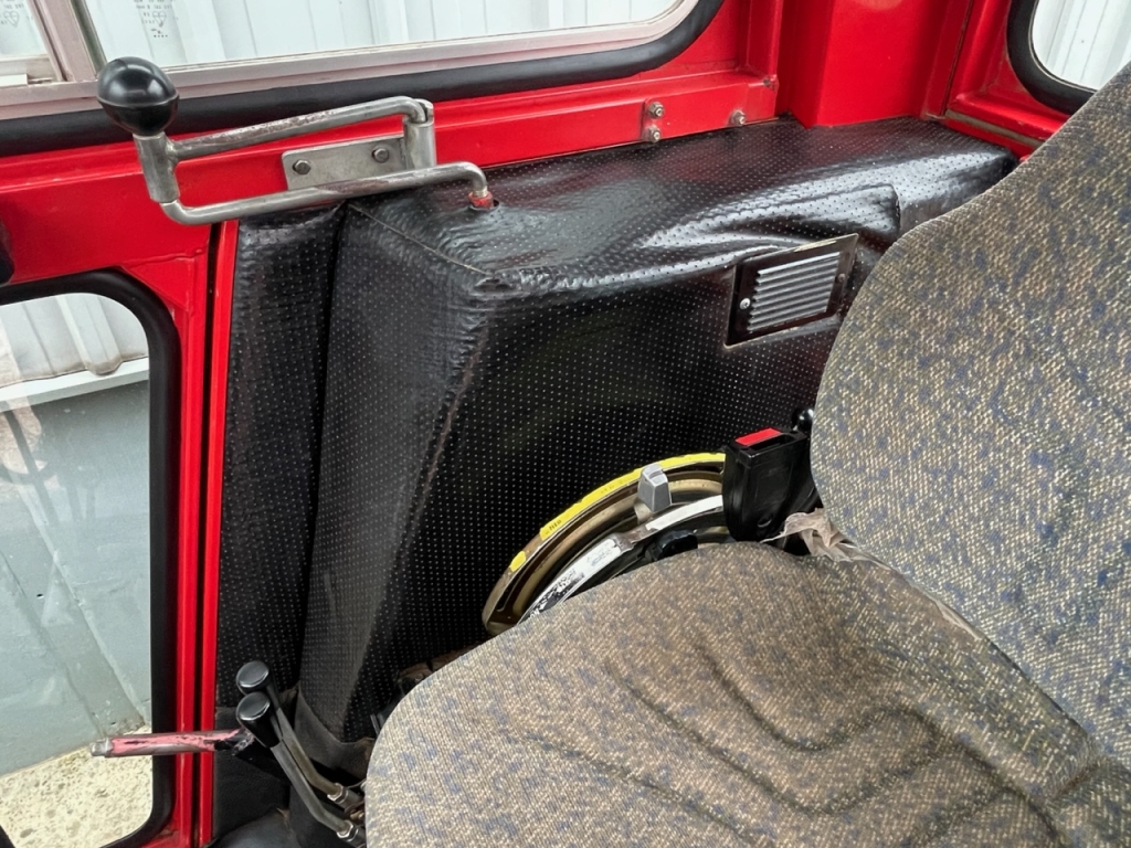 Massey Ferguson 575