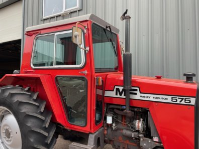 Massey Ferguson 575