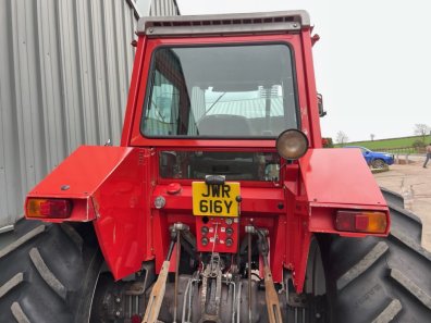 Massey Ferguson 575